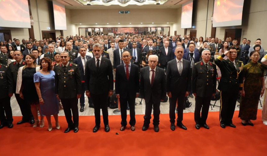 Çin Ordusu'nun 99. yıl kutlamasına Ankara ev sahipliği yaptı