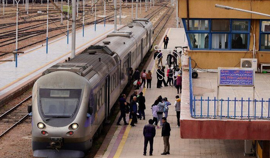 İran: ABD’nin demiryolu saldırısı savaş suçu