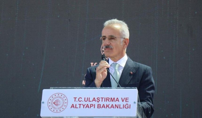 Bakan Uraloğlu: Demiryolu ağı 2053'te 28 bin 500 kilometre olacak