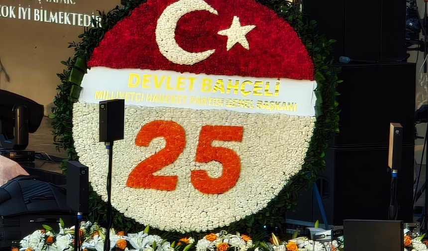 Devlet Bahçeli'den AK Parti'ye 25. yıl jesti