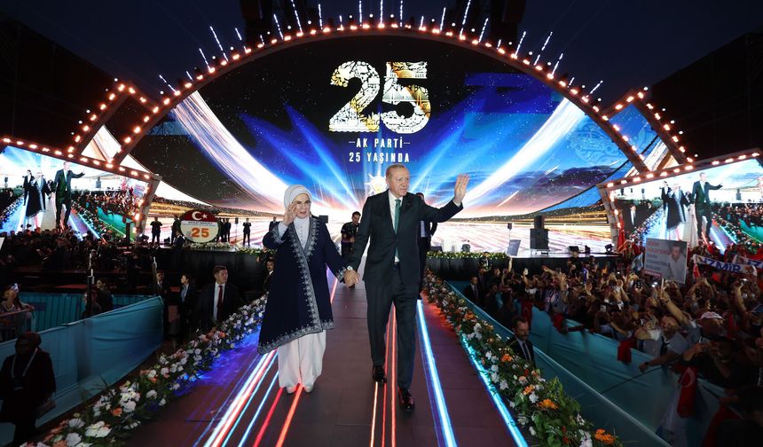 Erdoğan: Daha nice yıllar Türkiye’ye hizmet edeceğim