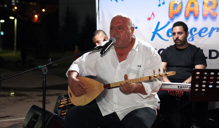 Bağlum’da park konseri müzikseverleri buluşturdu