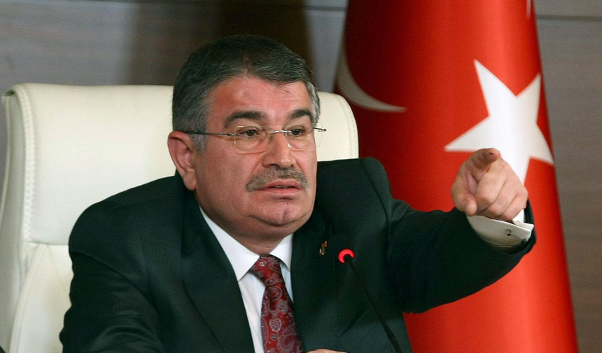 Kuriş soruşturmasında eski bakana tahsisli 2 araca inceleme