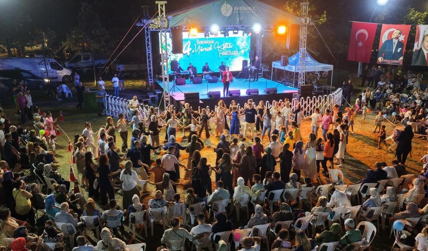 Başiskele'de yöresel kültürler aynı festivalde buluştu