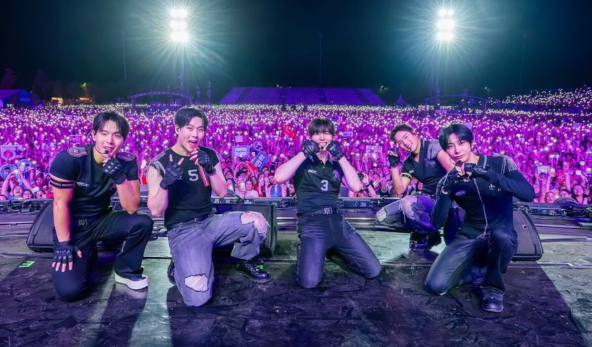 Sunmi ve MONSTA X İstanbul'da fırtına gibi esti
