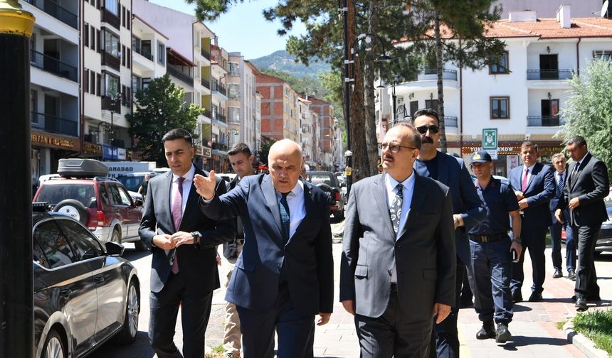 Ankara Valisi Yakup Canbolat Kızılcahamam'ı ziyaret etti