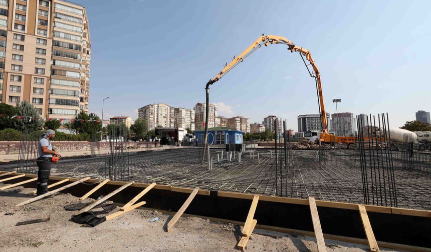Yenimahalle’de Yahyalar Kültür Merkezi yükseliyor