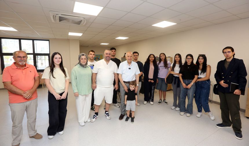Yenimahalleli gençler YKS’de üniversite yolunu açtı