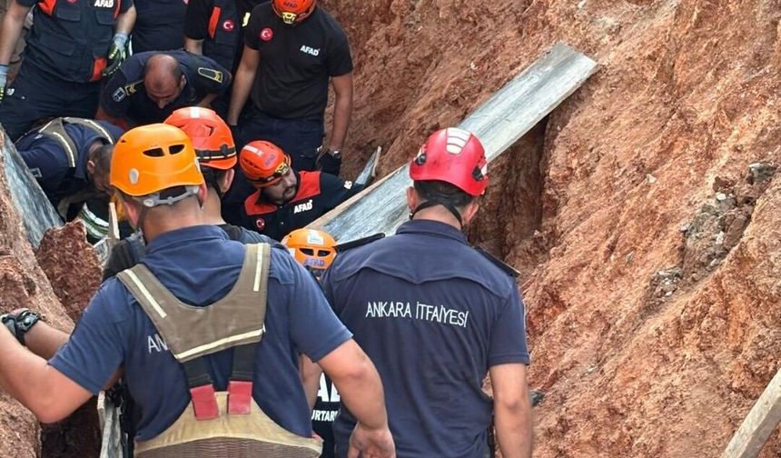 Ankara'da inşaat göçüğü: İşçi son anda kurtarıldı