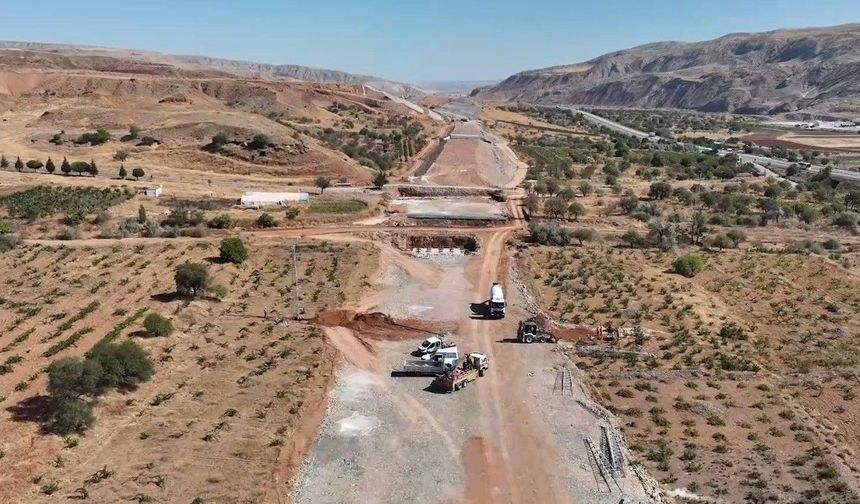 Ankara-Samsun hızlı tren hattında ilerleme yüzde 40'ı aştı