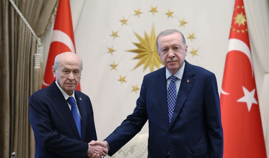 Erdoğan, Bahçeli'yi Cumhurbaşkanlığı Külliyesi'nde kabul etti