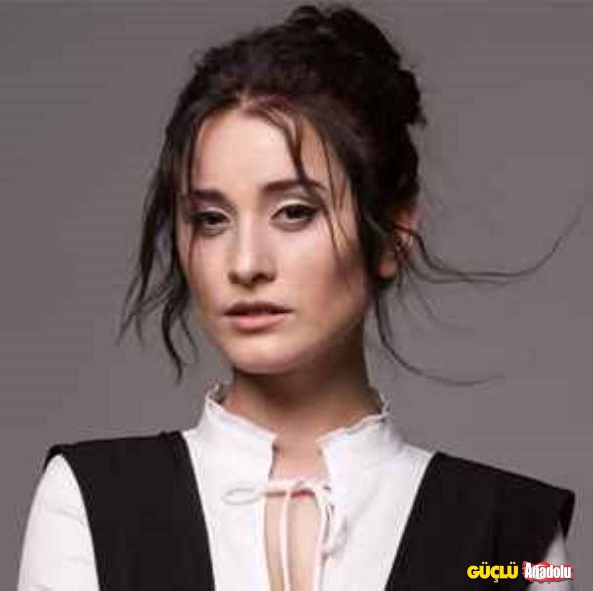 Elif Kaya kimdir? Şarkılar Bizi Söyler’in konuğu Elif Kaya kim?