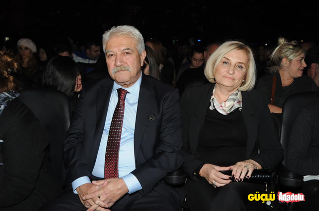 sarkici-sila-nin-annesi-hastaneye-kaldirildi-16232638_2069_m