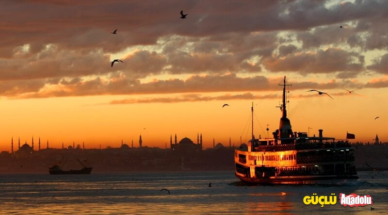 becauseofyou_silhouette_of_istanbul_by_selebant