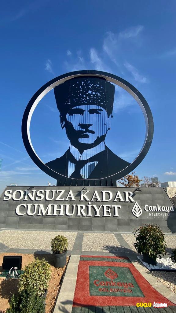 çelik Atatürk anıtı (4)