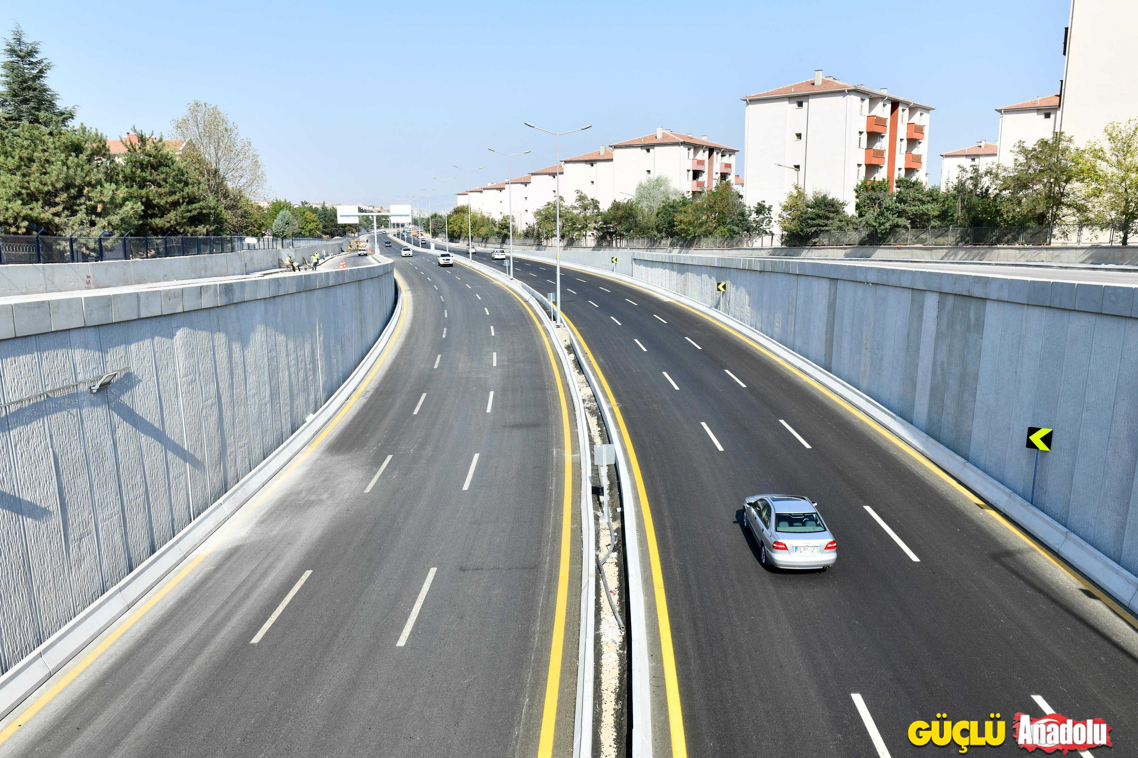 Eti̇mesgut Türk Kizilayi Caddesi̇ (2)