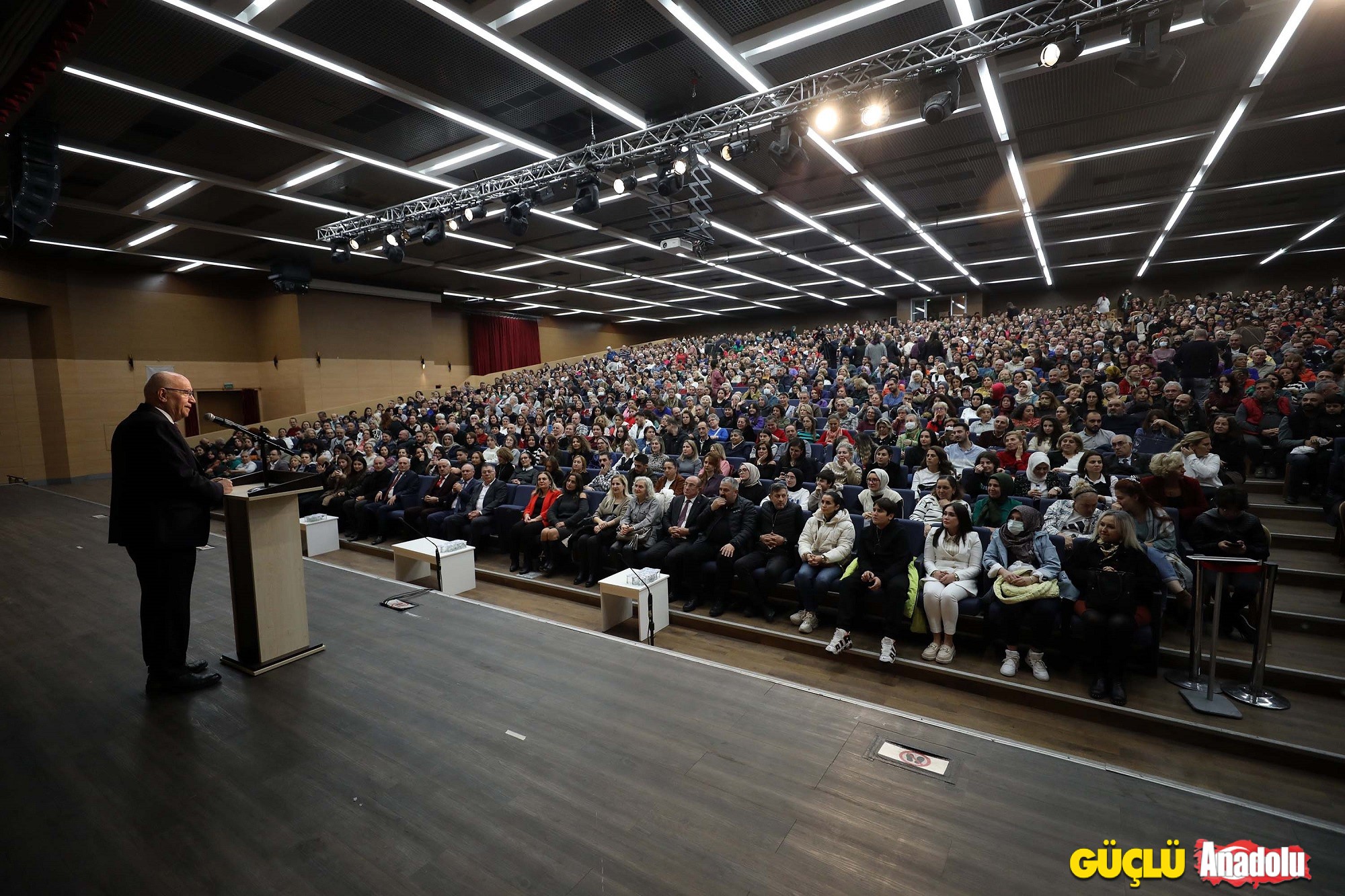 Yenimahalle Tiyatro Festivali (1)