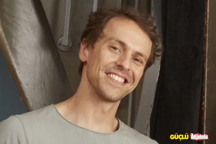 Metin Akdülger 4