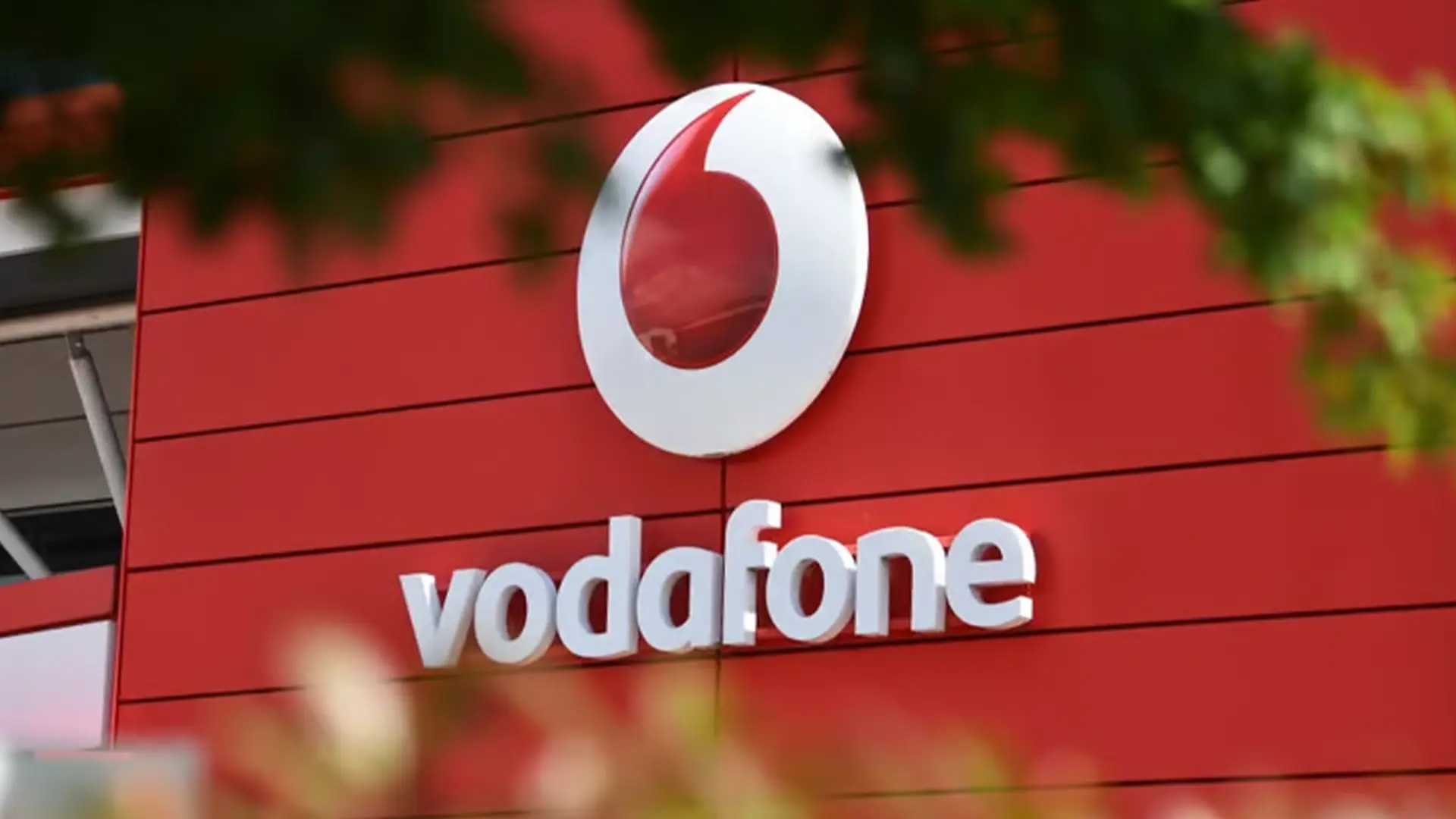 Vodafone4