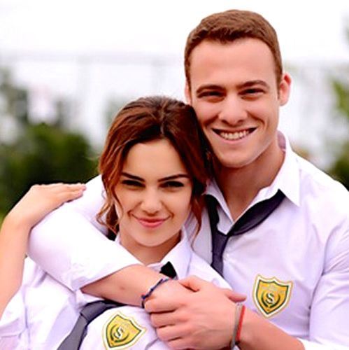 Kerem Bursin Ile Yagmur Tanrisevsinin Aski Dizinin Akibetini Tehlikeye Soktu 1143 12 48 45