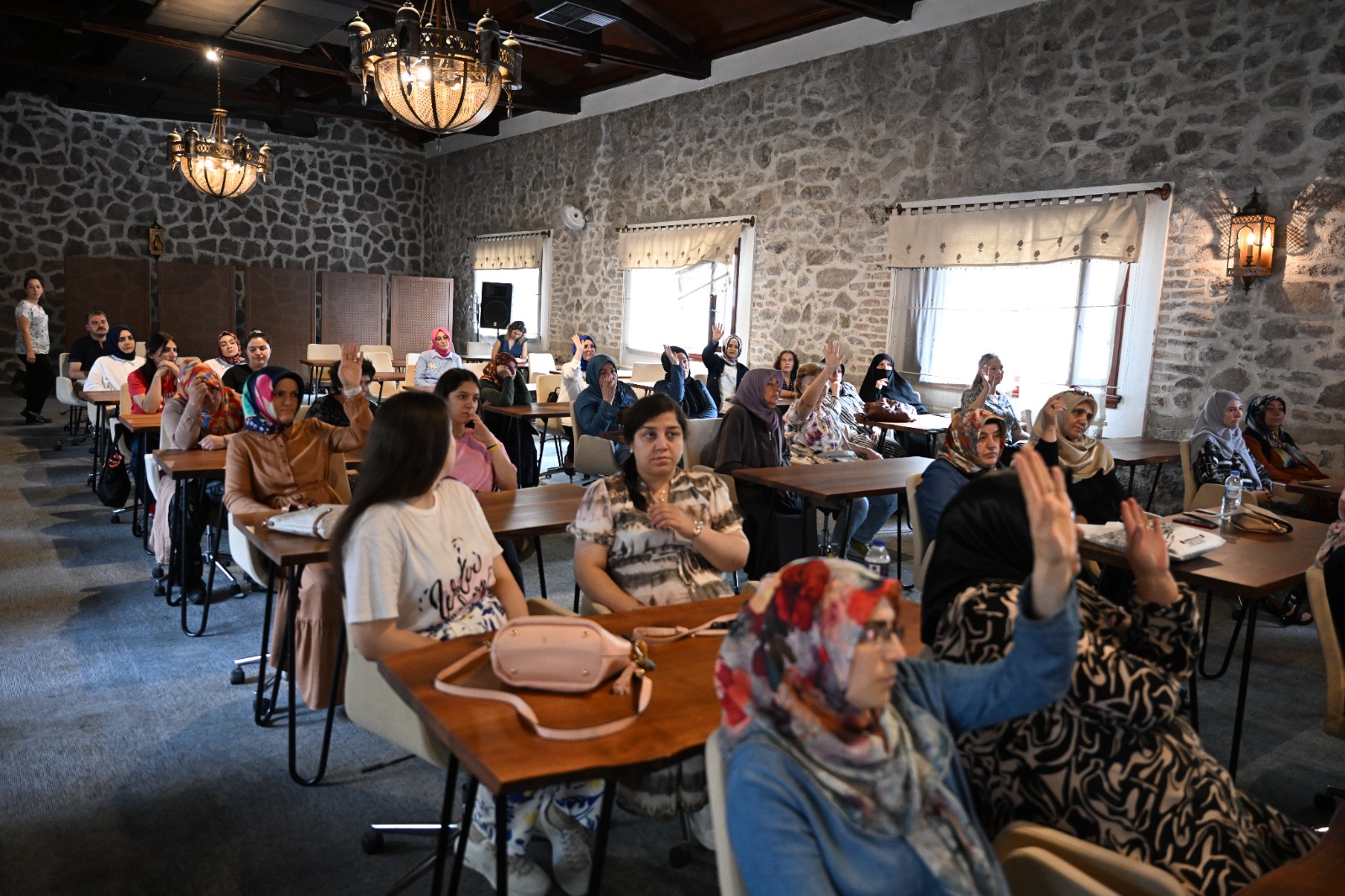 Altindağ’da “Bi̇li̇nçli̇ Anneler, Mutlu Ai̇leler”5