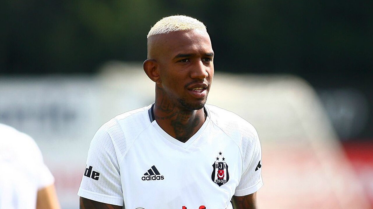 Anderson Talisca 1527276212