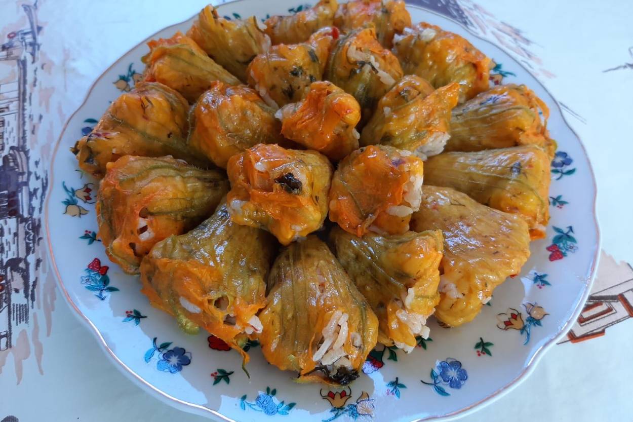 Kabak Çiçeği Dolmas (4)