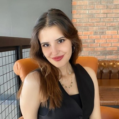 Buse Sarı