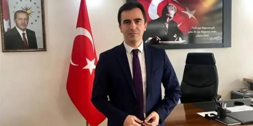 Ahmet Karakaya Kimdir