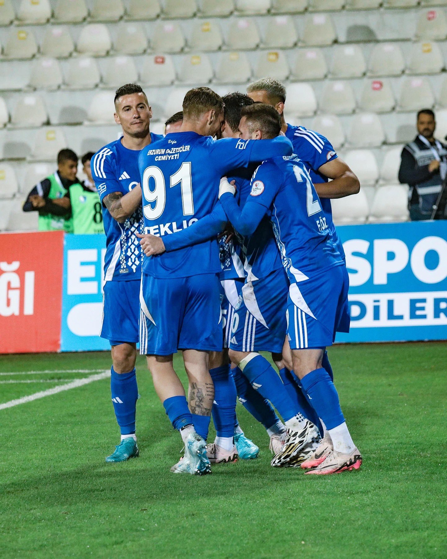 Erzurumspor Fk (4)