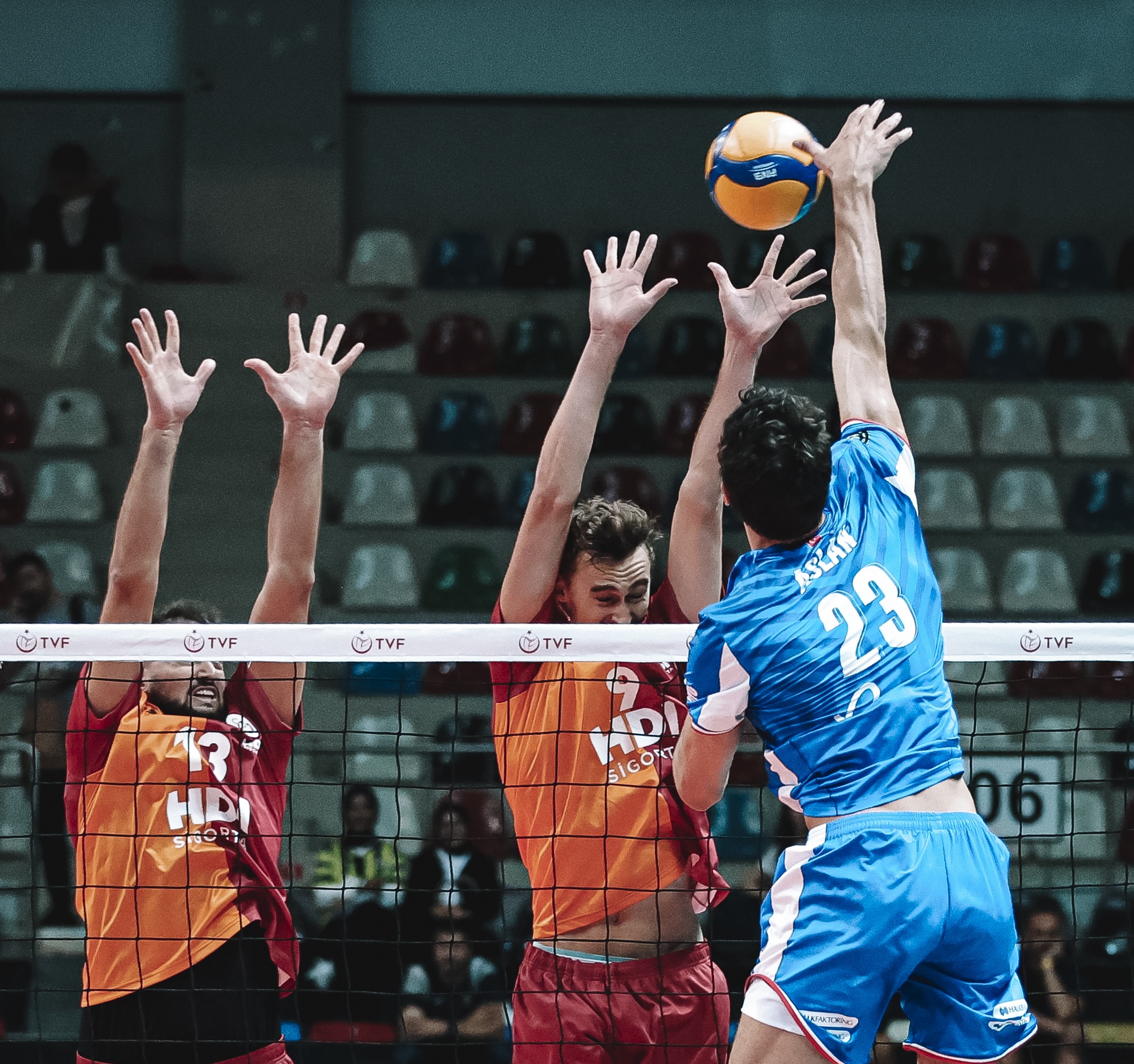 Halkbank Vs G.saray 01