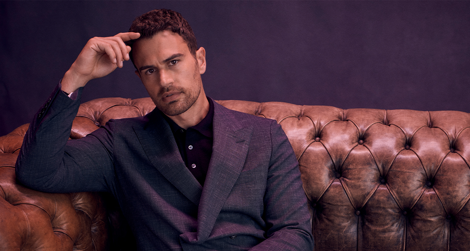 Theo James Dizileri