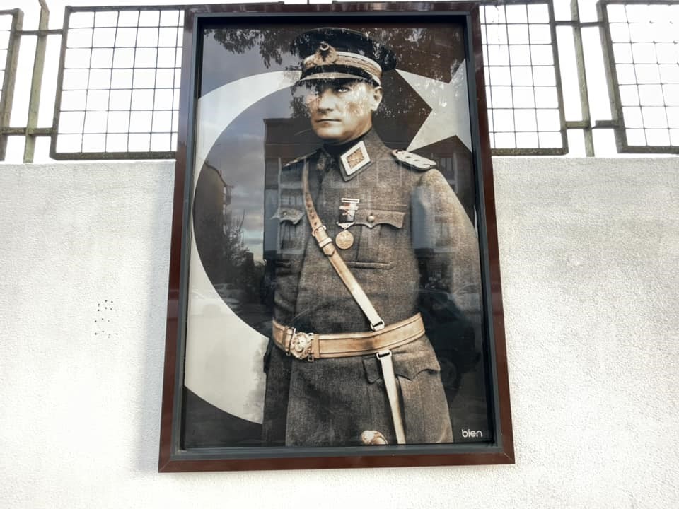 Atatürk Köşesi (2)