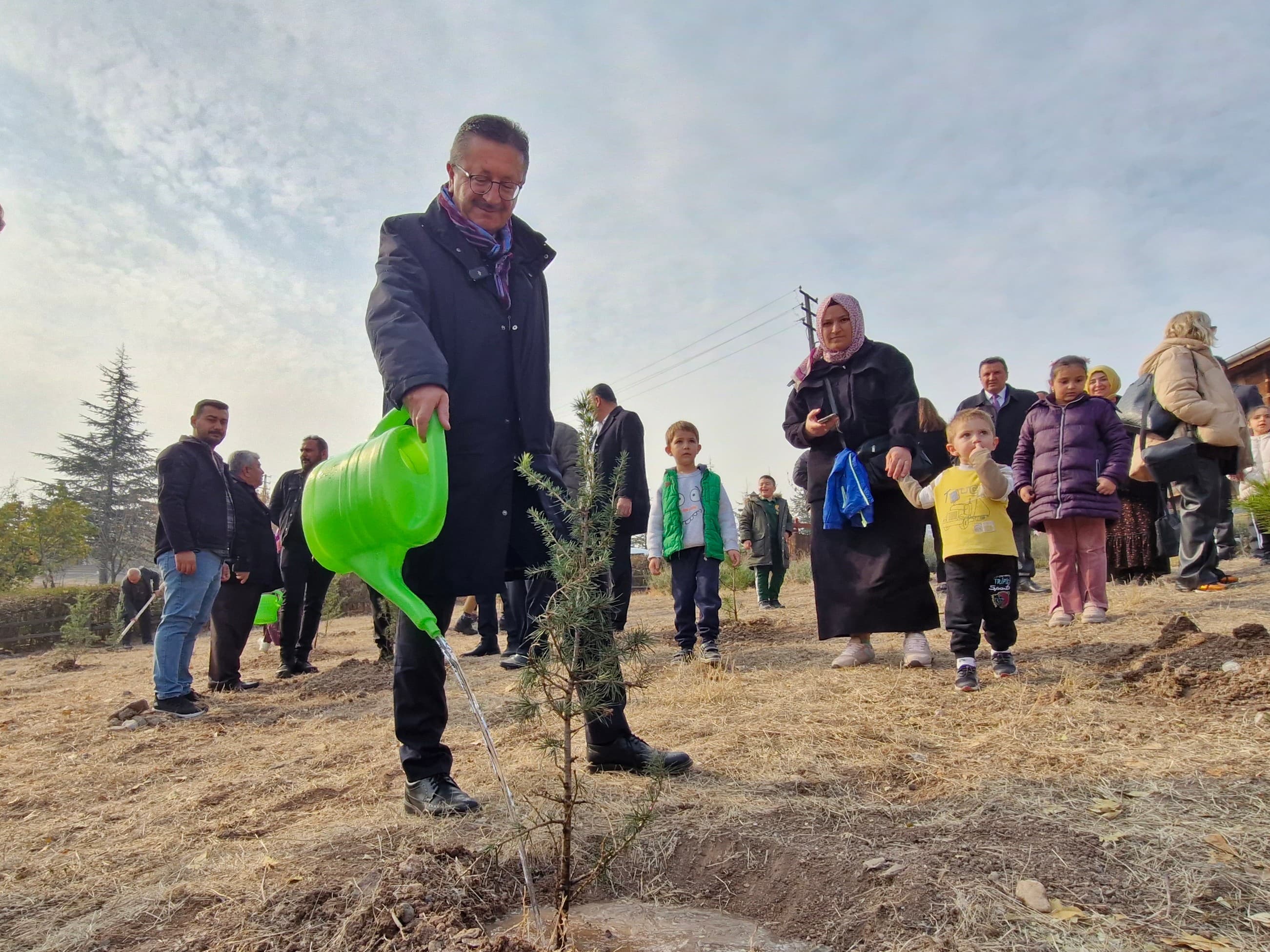 Altındağ’da 11 Kasım’da Ağaç Dikimi (2)