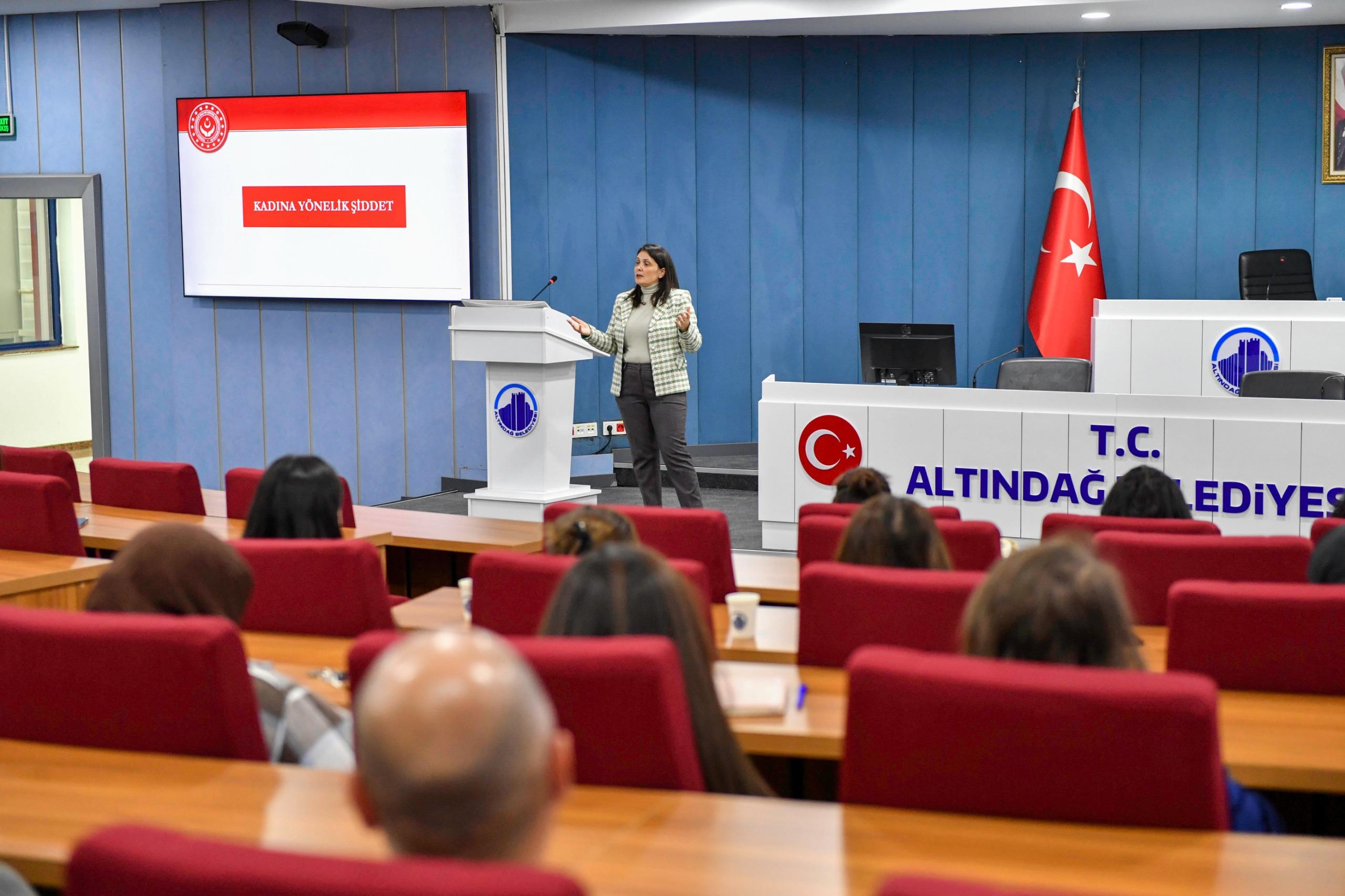 Altındağ’da Kadına Yönelik Şiddet Semineri (2)