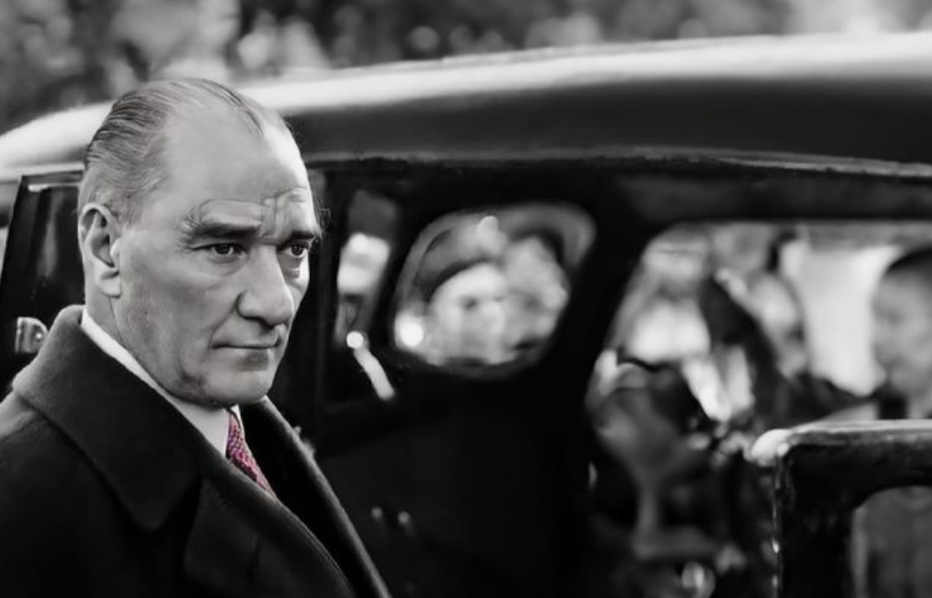 Atatürk 7