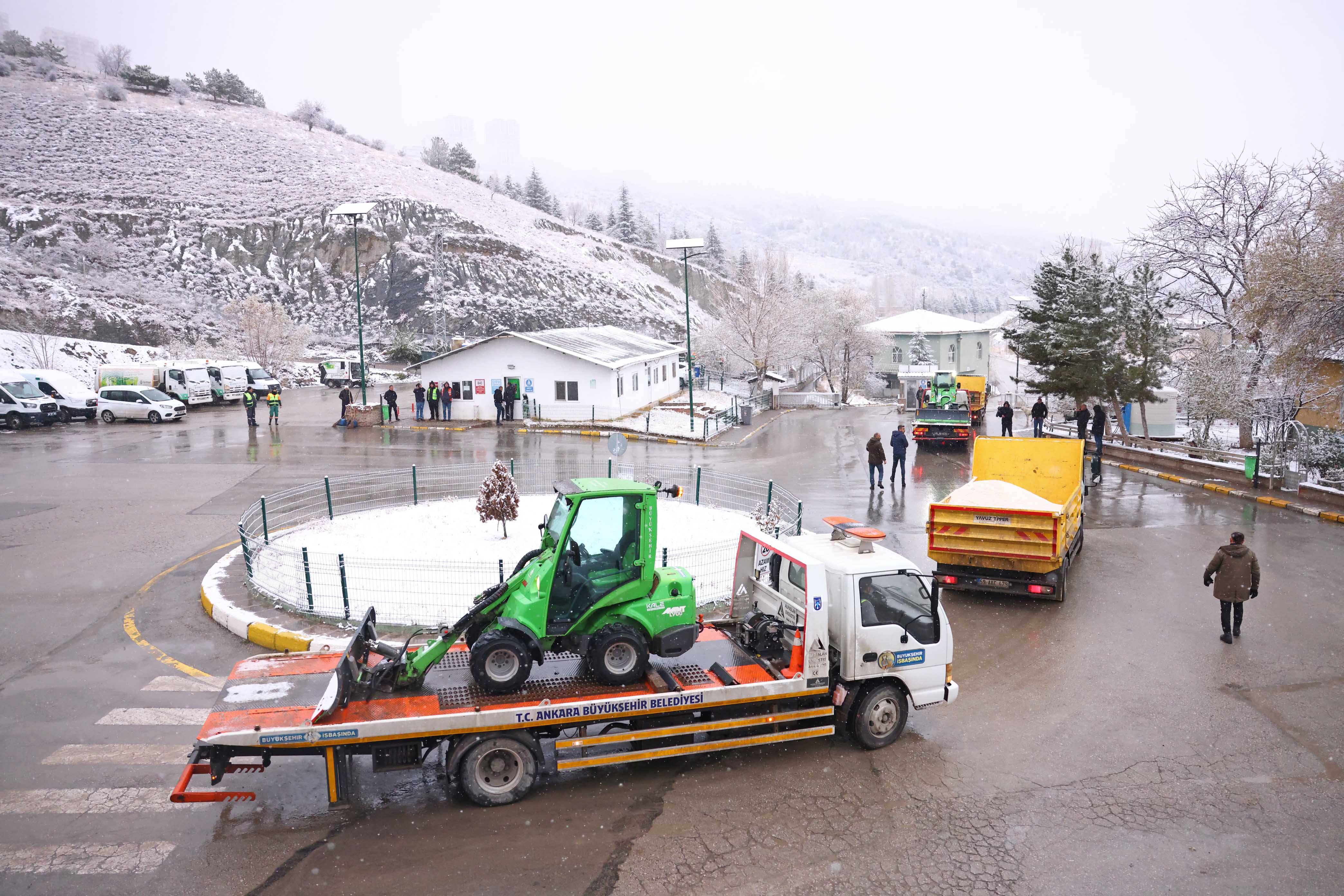 Çankaya Ve Ankara Büyükşehir Belediyelerinin Karla Mücadelesi (1)