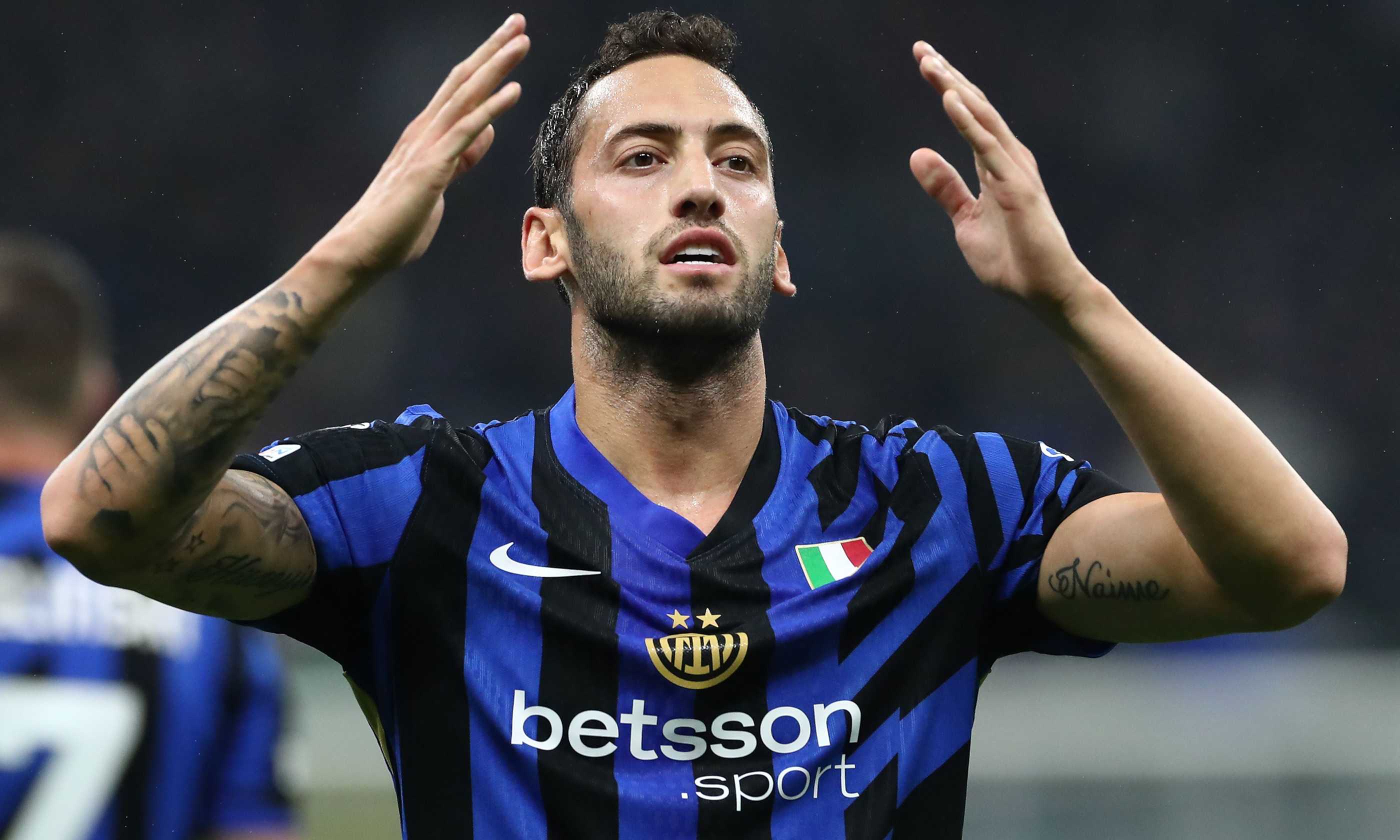 Hakan Çalhanoğlu Inter-1