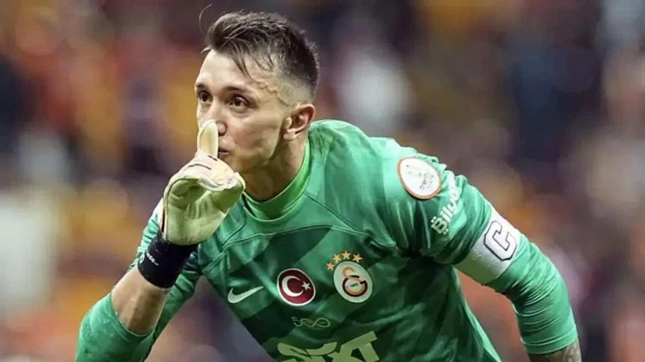 Muslera 2