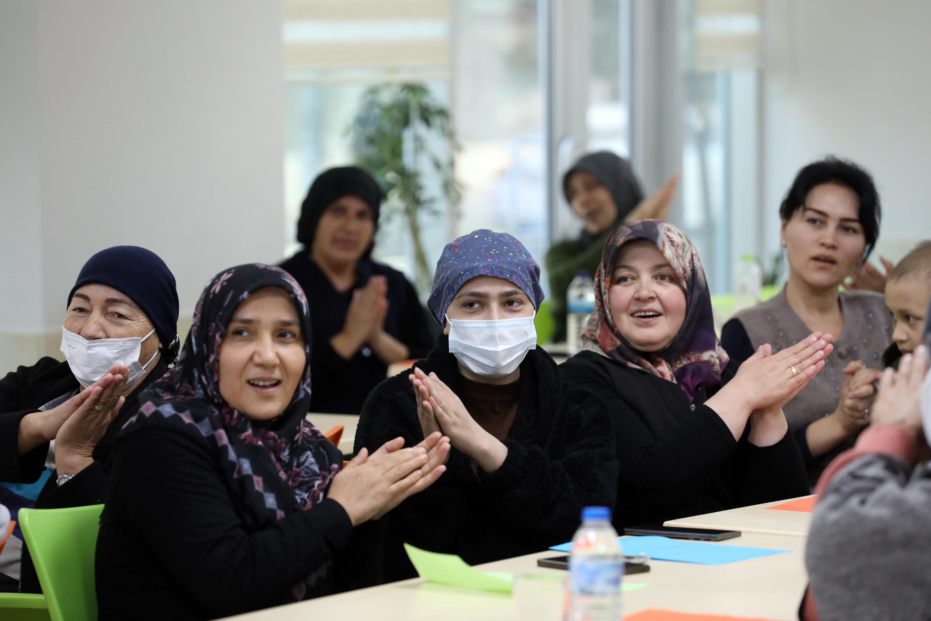 Yenimahalle’de Kanser Hastalarına Kahkaha Yogası (2)