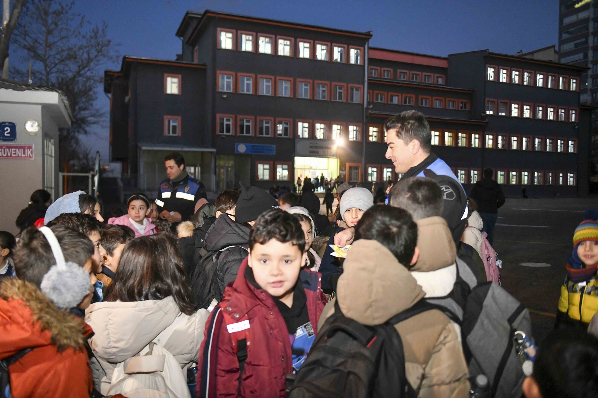 Ankara Büyükşehir Belediyesi’nden Güvenli Yaya (2)
