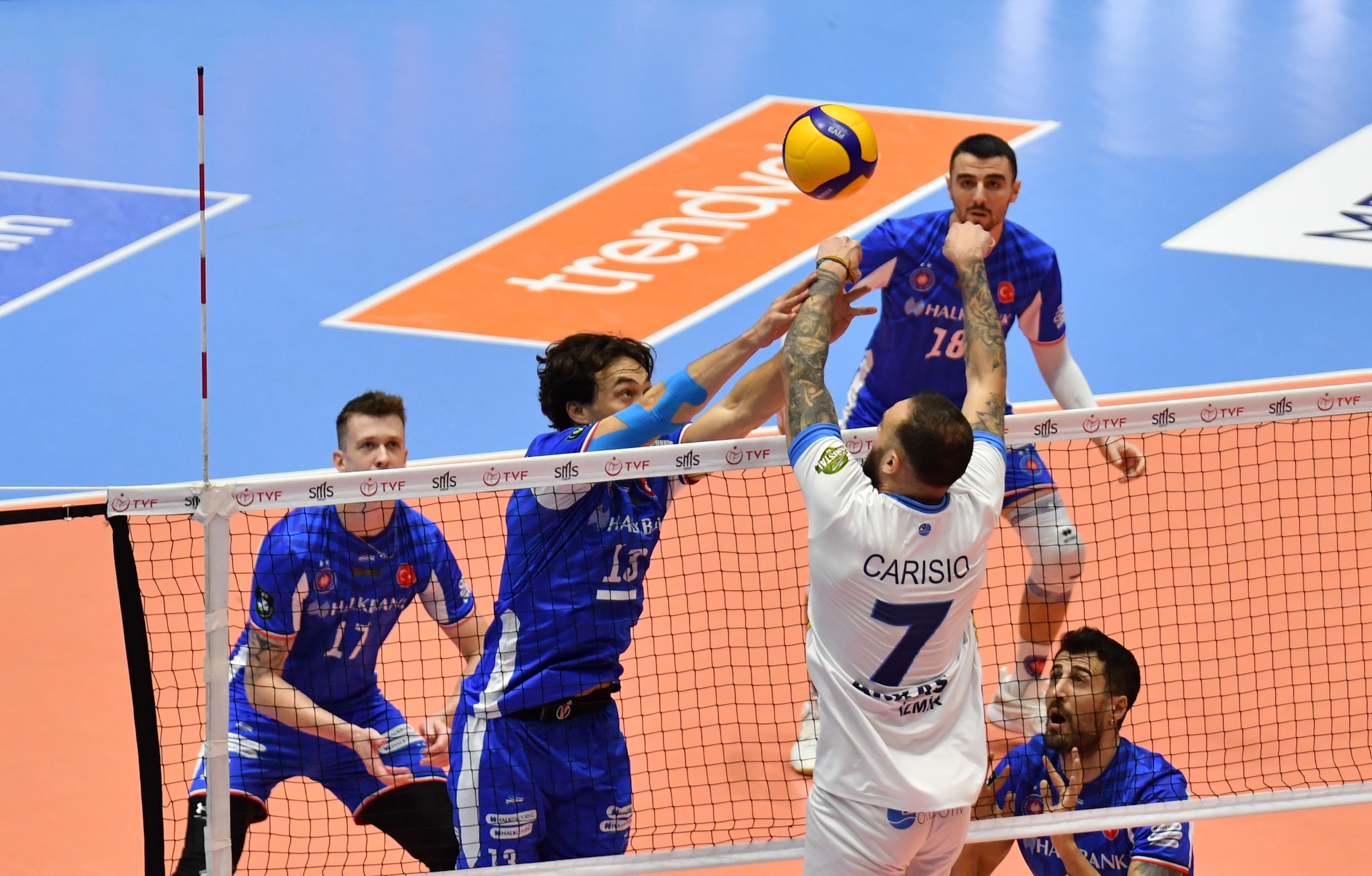 Arkas Vs Halkbank 02