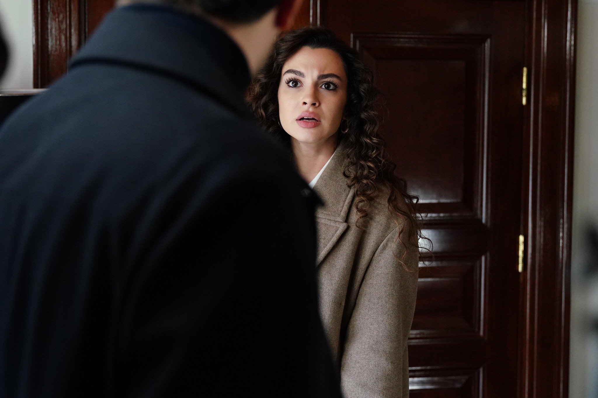 Bir Gece Masalı 16. Bölüm Izle (8)