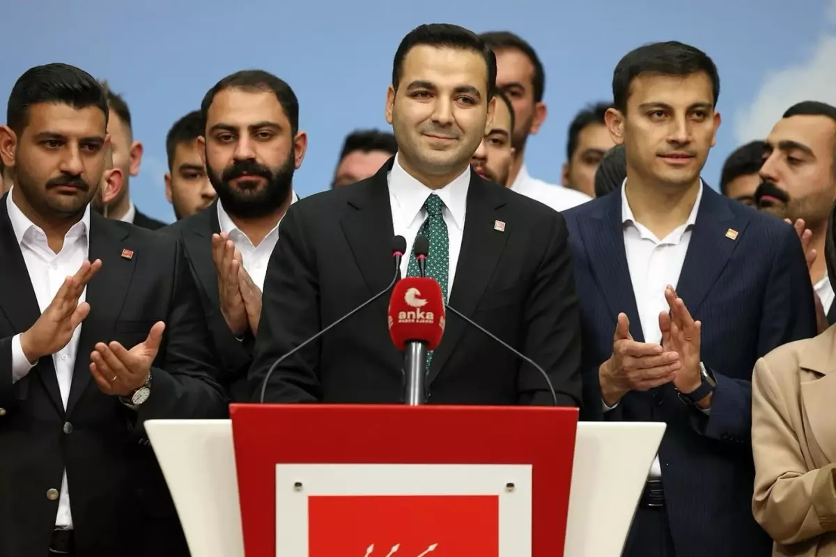 Chp Gençlik Kolları Başkanı Cem Aydın Kimdir 3