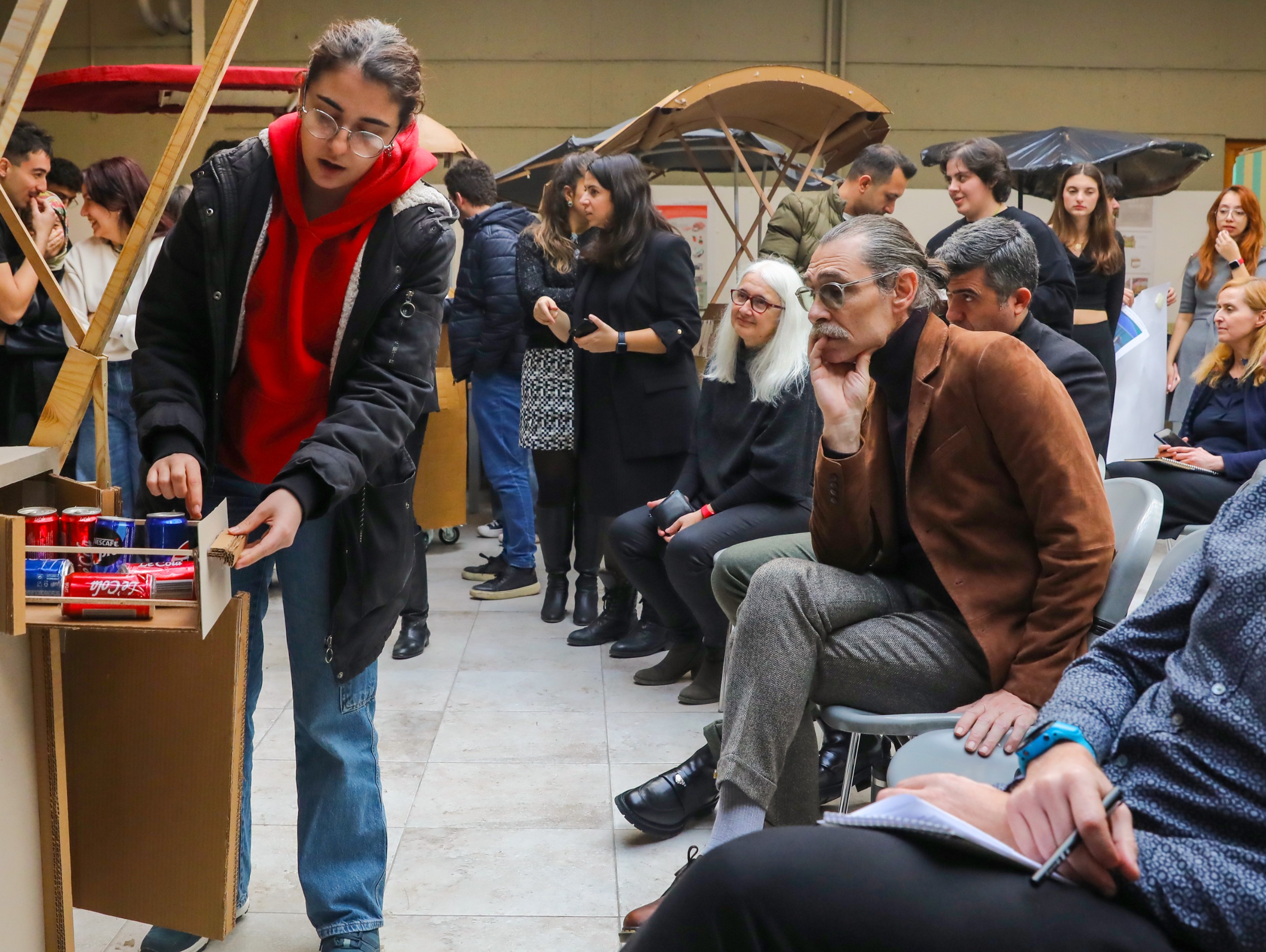 Endüstriyel Tasarım Bölümü Öğrencilerinden Yenilikçi Projeler (4)