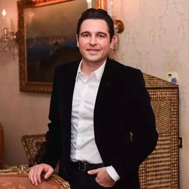 Ghp Or0Q Xc A A6Zj U