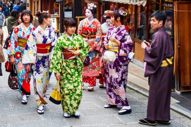 Japonyanin Gelenekleri