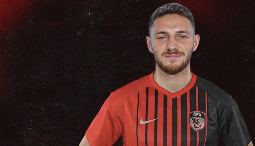 Mustafa Eskihellaç 3