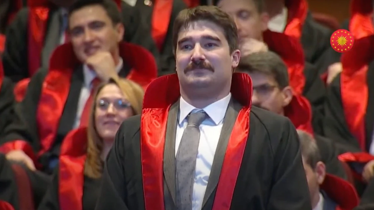 Özlem Zengin Yeğeni