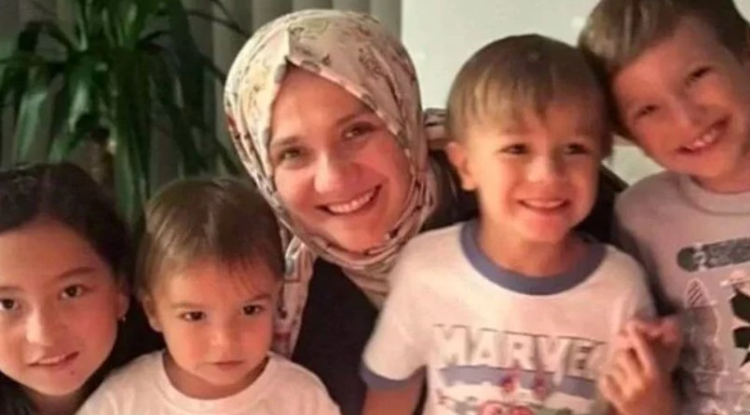 Zehra Sena Gültekin Kim